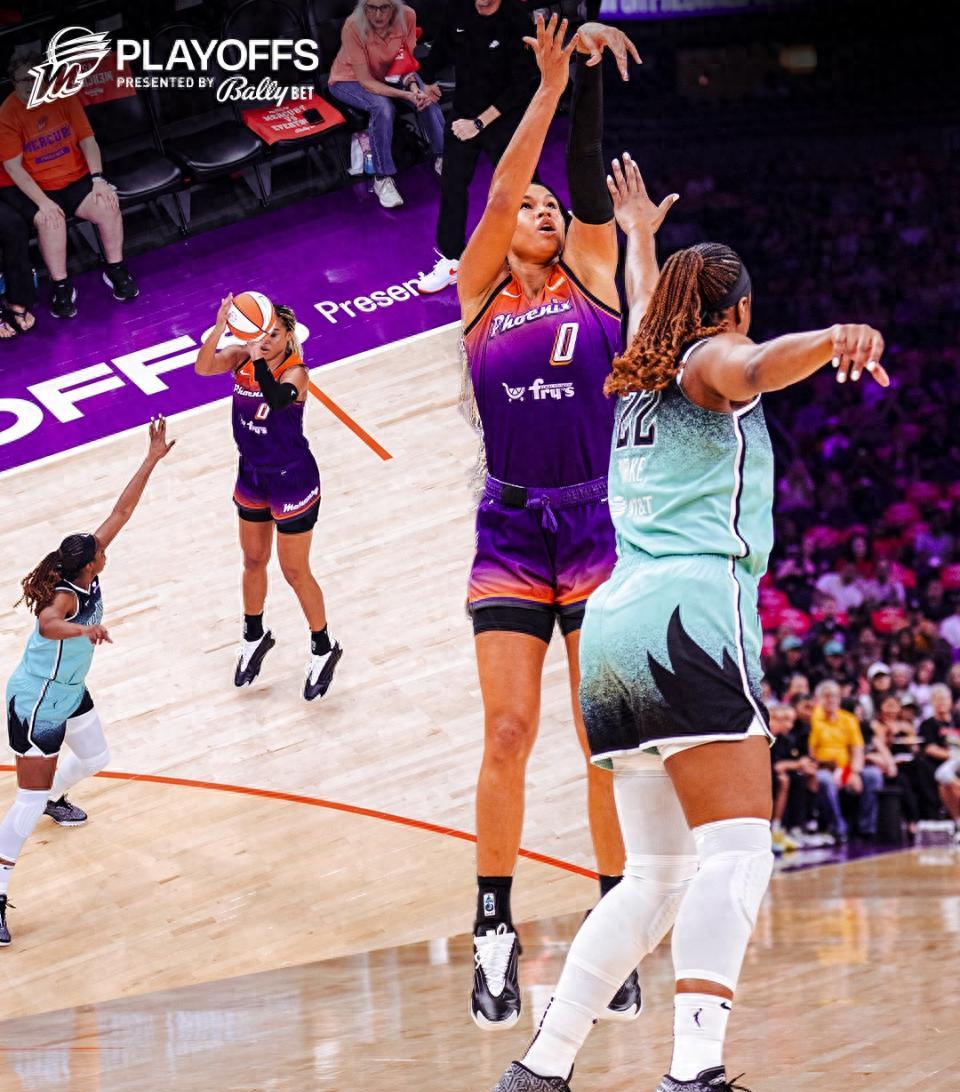 南宫体育-哈登连续十二场比赛得分超过爆冷，瑞士队挑战极限！的简单介绍